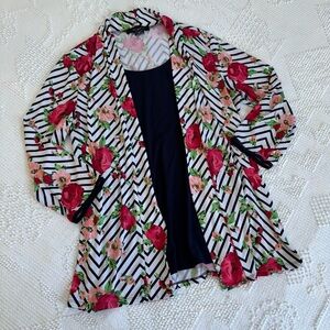 Liz McCoy size large‎ floral chevron cardigan layer attached to blue under layer